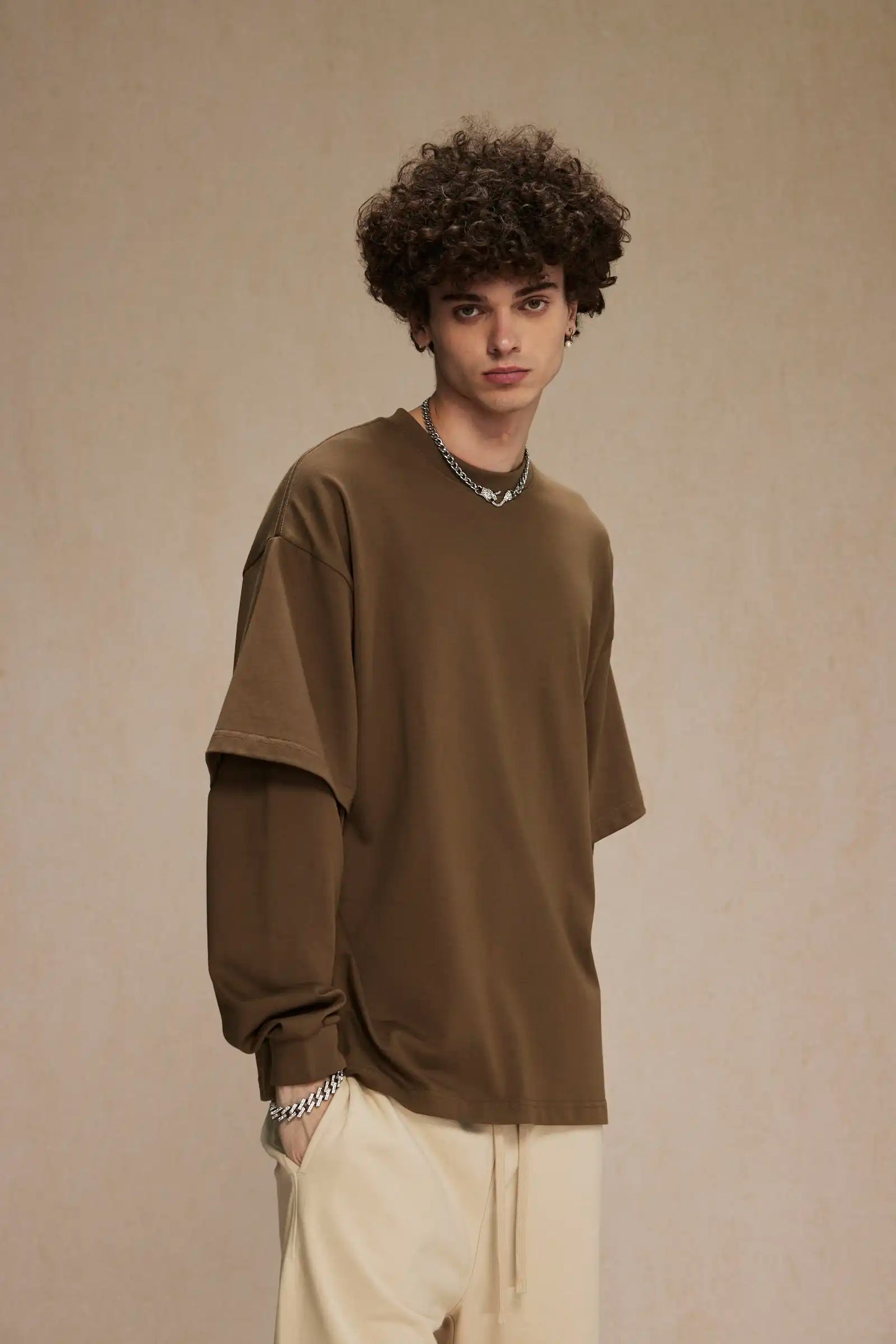 Fake two long-sleeved T-shirts