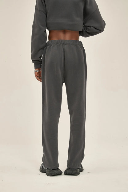 Straight-lined, Cashmere, solid color sweatpants