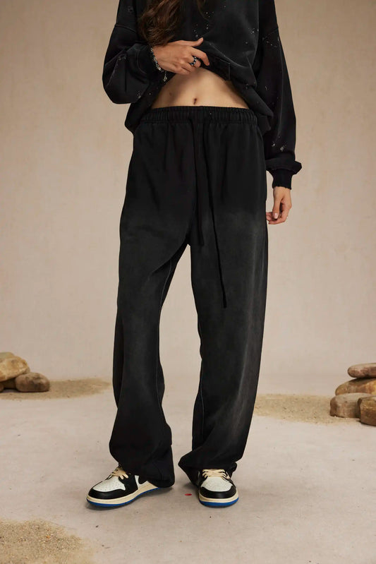 Spray-dyed sweatpants