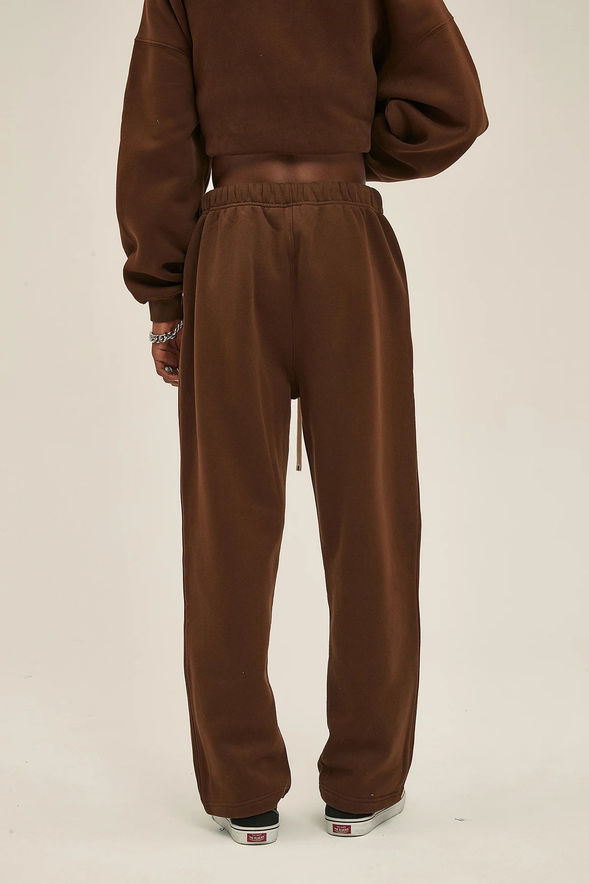 Straight-lined, Cashmere, solid color sweatpants