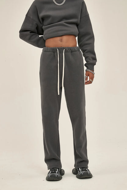 Straight-lined, Cashmere, solid color sweatpants