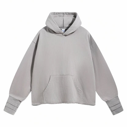 Hand-sleeve hoodie with folded threads